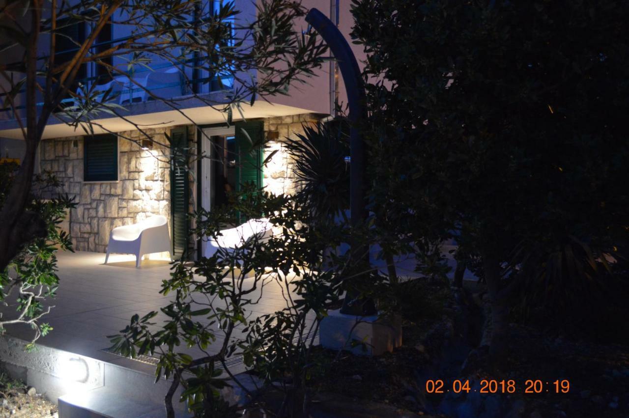Villa Bandic Baška Voda Exteriér fotografie