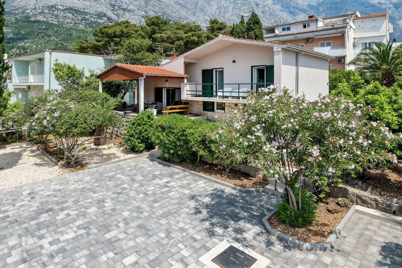 Villa Bandic Baška Voda Exteriér fotografie