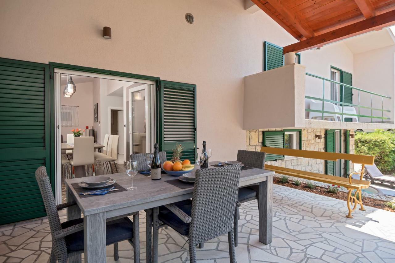 Villa Bandic Baška Voda Exteriér fotografie