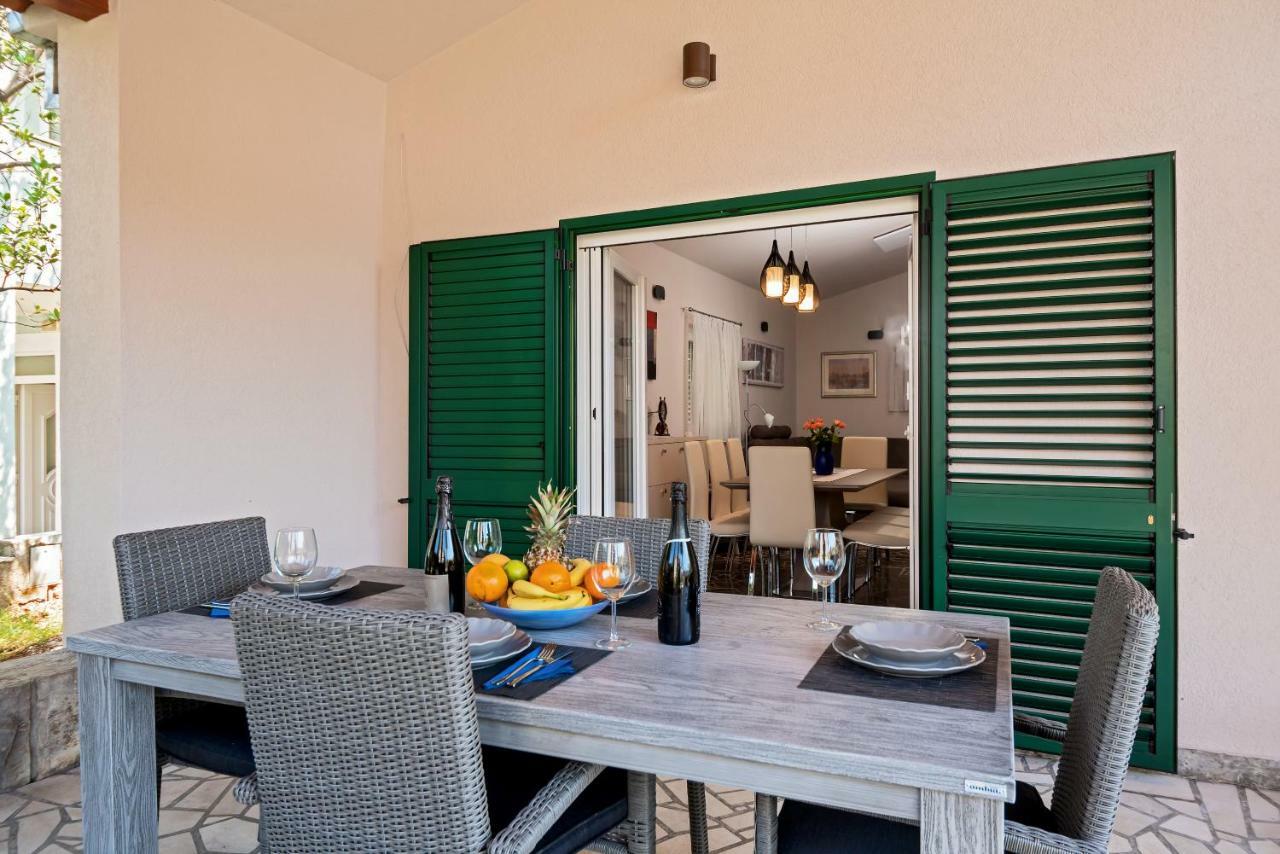 Villa Bandic Baška Voda Exteriér fotografie