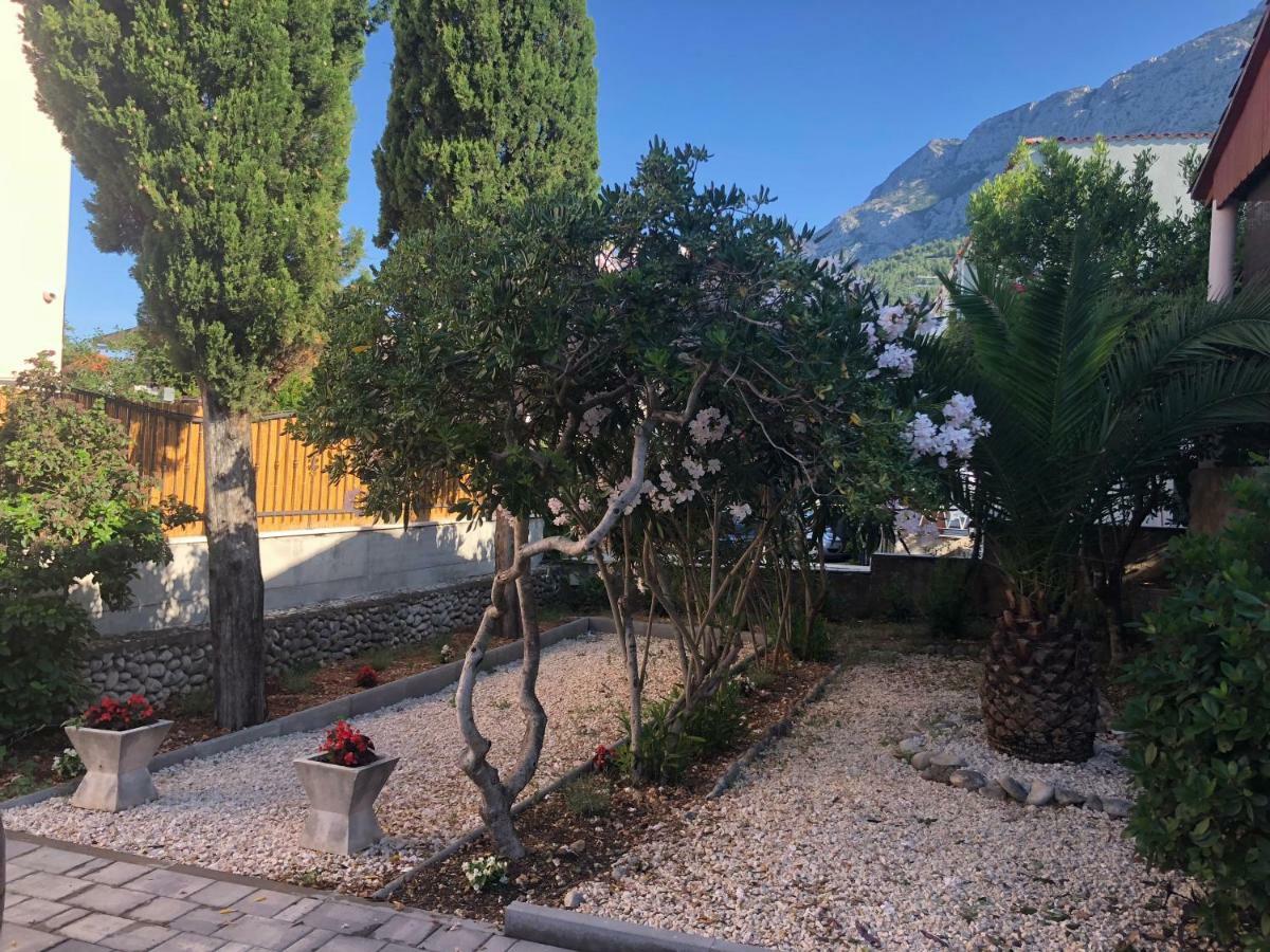 Villa Bandic Baška Voda Exteriér fotografie
